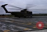 Standbild HH-53B Hubschrauber abheben Phan Rang Vietnam, 1970, aus Sekunde 62 historischem Filmmaterial Videoclip 65675026836