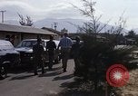 Standbild Dr Seamans geben Medaillen an die VAF-Truppen Nha Trang Vietnam AFB, 1970, aus Sekunde 6 historischem Filmmaterial Videoclip 65675026837