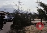 Standbild Dr Seamans geben Medaillen an die VAF-Truppen Nha Trang Vietnam AFB, 1970, aus Sekunde 12 historischem Filmmaterial Videoclip 65675026837