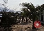 Standbild Dr Seamans geben Medaillen an die VAF-Truppen Nha Trang Vietnam AFB, 1970, aus Sekunde 14 historischem Filmmaterial Videoclip 65675026837