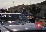 Standbild Dr Seamans geben Medaillen an die VAF-Truppen Nha Trang Vietnam AFB, 1970, aus Sekunde 35 historischem Filmmaterial Videoclip 65675026837
