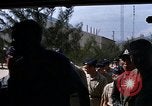 Immagine di Dr Seamans ispezionando la formazione delle strutture scolastiche Nha Trang Air Base Vietnam, 1970, secondo 55 filmato di repertorio 65675026839