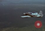 Standbild USAF A-1E skyraider Bien Hoa Vietnam ab, 1965, aus Sekunde 53 historischem Filmmaterial Videoclip 65675026851