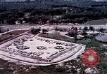 Standbild O-1E Flugzeug aus während des Betriebs Attleboro Dau Tieng Landebahn Vietnam, 1966, aus Sekunde 23 historischem Filmmaterial Videoclip 65675026869