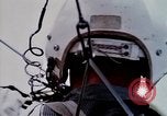 Standbild O-1E Flugzeug aus während des Betriebs Attleboro Dau Tieng Landebahn Vietnam, 1966, aus Sekunde 50 historischem Filmmaterial Videoclip 65675026869