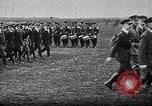 Immagine di Wandervogel marching Germania, 1915, secondo 16 filmato di repertorio 65675026874