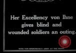 Immagine di Frau von Ihne Berlino Germania, 1915, secondo 3 filmato di repertorio 65675026875