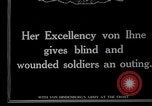 Immagine di Frau von Ihne Berlino Germania, 1915, secondo 7 filmato di repertorio 65675026875