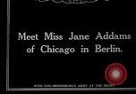 Image Jane Addams Berlin Allemagne, 1915, de la seconde 4 séquences d'archives historiques vidéo 65675026876