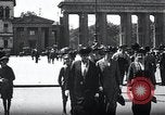 Image Jane Addams Berlin Allemagne, 1915, de la seconde 8 séquences d'archives historiques vidéo 65675026876