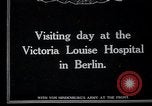Immagine di Victoria Louise ospedale Berlino Germania, 1915, secondo 5 filmato di repertorio 65675026878
