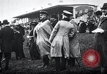 Immagine di Deutsches Derby Amburgo Germania, 1915, secondo 23 filmato di repertorio 65675026880