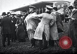 Immagine di Deutsches Derby Amburgo Germania, 1915, secondo 25 filmato di repertorio 65675026880