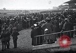 Immagine di Deutsches Derby Amburgo Germania, 1915, secondo 40 filmato di repertorio 65675026880
