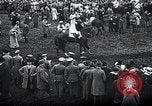 Immagine di Deutsches Derby Amburgo Germania, 1915, secondo 48 filmato di repertorio 65675026880