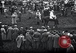Immagine di Deutsches Derby Amburgo Germania, 1915, secondo 49 filmato di repertorio 65675026880