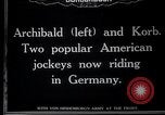 Immagine di Deutsches Derby Amburgo Germania, 1915, secondo 60 filmato di repertorio 65675026880