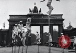 Immagine di Unicyclists Berlino Germania, 1930, secondo 20 filmato di repertorio 65675026884