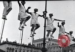 Immagine di Unicyclists Berlino Germania, 1930, secondo 40 filmato di repertorio 65675026884