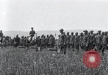 Standbild Generäle Inspektion US3 Armee Truppen Frankreich, 1918, aus Sekunde 25 historischem Filmmaterial Videoclip 65675026889
