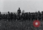 Standbild Generäle Inspektion US3 Armee Truppen Frankreich, 1918, aus Sekunde 31 historischem Filmmaterial Videoclip 65675026889
