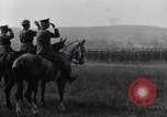 Standbild Generäle Inspektion US3 Armee Truppen Frankreich, 1918, aus Sekunde 43 historischem Filmmaterial Videoclip 65675026889
