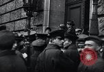 Standbild Ereignisse während der 1918 deutschen Revolution Berlin Deutschland, 1918, aus Sekunde 18 historischem Filmmaterial Videoclip 65675026890