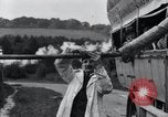 Standbild Kohlegas als Brennstoff im Ersten Weltkrieg verwendet Nottingham England Vereinigtes Königreich, 1918, aus Sekunde 35 historischem Filmmaterial Videoclip 65675026891