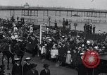 Standbild Körper von Edith Louisa Cavell Norwich England, 1919, aus Sekunde 26 historischem Filmmaterial Videoclip 65675026892
