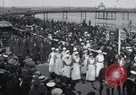 Standbild Körper von Edith Louisa Cavell Norwich England, 1919, aus Sekunde 37 historischem Filmmaterial Videoclip 65675026892
