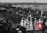 Standbild Körper von Edith Louisa Cavell Norwich England, 1919, aus Sekunde 39 historischem Filmmaterial Videoclip 65675026892