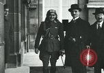 Immagine di La pace di Parigi i delegati della conferenza Parigi Francia, 1919, secondo 58 filmato di repertorio 65675026906