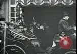 Immagine di Corsa di royalty Parigi Francia, 1919, secondo 6 filmato di repertorio 65675026909
