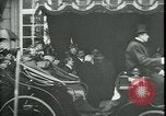 Immagine di Corsa di royalty Parigi Francia, 1919, secondo 8 filmato di repertorio 65675026909