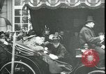 Immagine di Corsa di royalty Parigi Francia, 1919, secondo 20 filmato di repertorio 65675026909