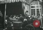 Immagine di Royal Ride Parigi Francia, 1919, secondo 28 filmato di repertorio 65675026910