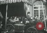 Immagine di Royal Ride Parigi Francia, 1919, secondo 30 filmato di repertorio 65675026910