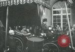 Immagine di Royal Ride Parigi Francia, 1919, secondo 33 filmato di repertorio 65675026910