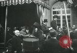 Immagine di Royal Ride Parigi Francia, 1919, secondo 36 filmato di repertorio 65675026910