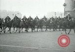 Immagine di Royal Ride Parigi Francia, 1919, secondo 43 filmato di repertorio 65675026910
