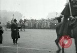 Immagine di Royal Ride Parigi Francia, 1919, secondo 49 filmato di repertorio 65675026910