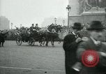 Immagine di Royal Ride Parigi Francia, 1919, secondo 52 filmato di repertorio 65675026910