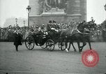 Immagine di Royal Ride Parigi Francia, 1919, secondo 55 filmato di repertorio 65675026910