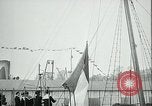 Immagine di Barca di spedizione Il porto di Brest Francia, 1918, secondo 15 filmato di repertorio 65675026928