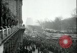 Standbild Woodrow Wilson Paris Frankreich, 1918, aus Sekunde 39 historischem Filmmaterial Videoclip 65675026931