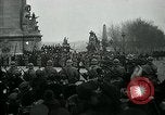 Standbild Woodrow Wilson Paris Frankreich, 1918, aus Sekunde 16 historischem Filmmaterial Videoclip 65675026934