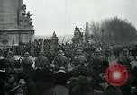 Standbild Woodrow Wilson Paris Frankreich, 1918, aus Sekunde 49 historischem Filmmaterial Videoclip 65675026934