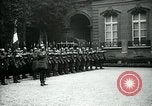 Immagine di Le truppe francesi Parigi Francia, 1918, secondo 17 filmato di repertorio 65675026937