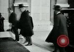Standbild Woodrow Wilson Paris Frankreich, 1919, aus Sekunde 38 historischem Filmmaterial Videoclip 65675026947