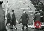 Standbild Woodrow Wilson Brest Frankreich, 1919, aus Sekunde 25 historischem Filmmaterial Videoclip 65675026960